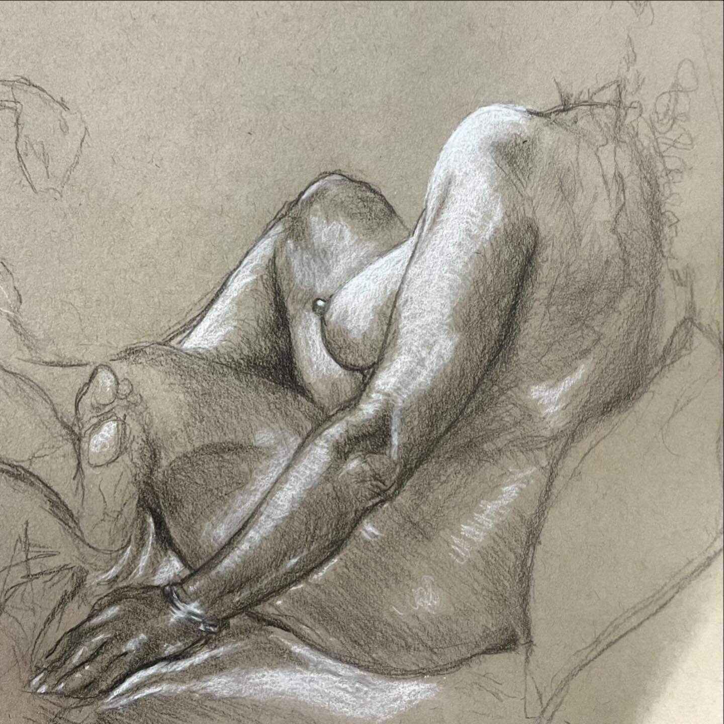 From tonight&rsquo;s Monday Night Hartford Figure Drawing.
.
.
.
.
#hartfordhasit #figuredrawing #figurativeart #lifedrawing #drawing #draw #sketch #art #artwork #illustrator #illustration #artworkout #artpushups