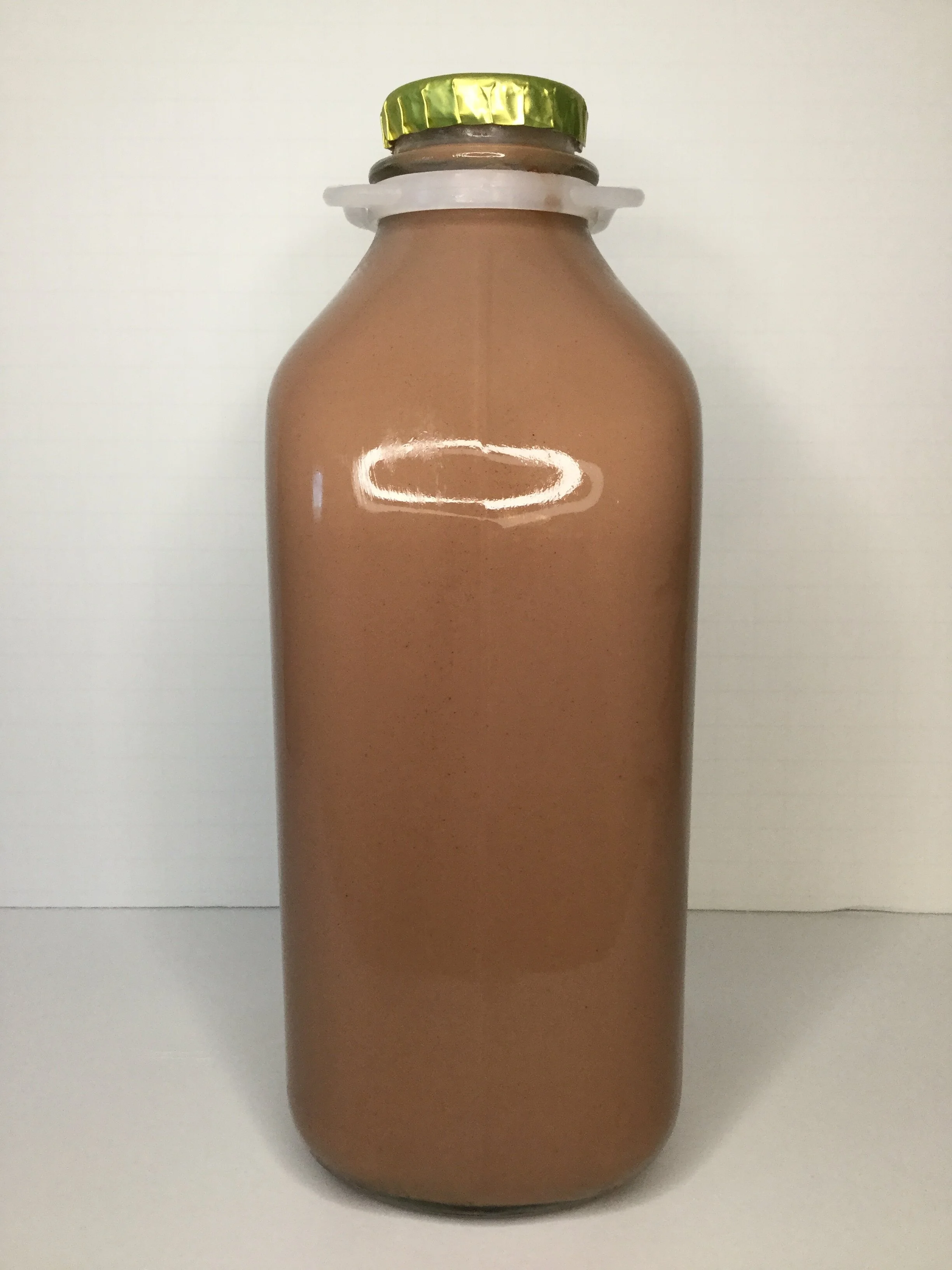 Hahn's Cloverleaf Dairy Chocolate Milk Side 1