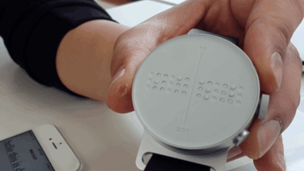 blind-people-braille-smartwatch-dot-9.gif