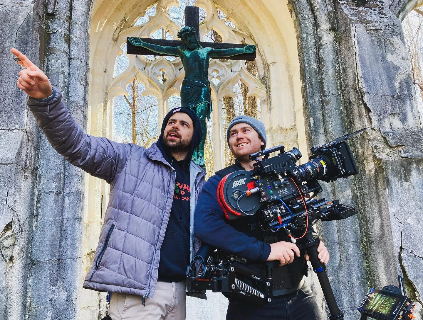 @manning.jpg showing me the light! Can&rsquo;t wait to see how this film develops (hehe because it was shot on film) 

📸: @nonaiscool 
.
.
.
#steadicam #shortfilm #kodak #kodakshootfilm #steadicamoperator #arri416  #steadicamarcher #jesus