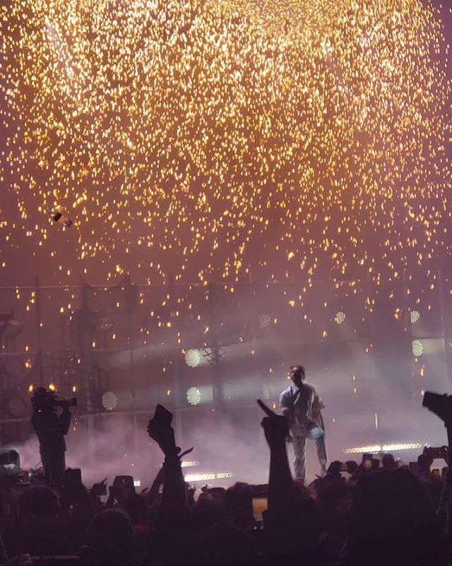 A weekend filled with closed friends, good food, endless bottles of whiskey,  and great music from the @campfloggnaw18 fest has renewed my drive to start back shooting and hopefully capturing moments such like this! .
.
Shot with:📱