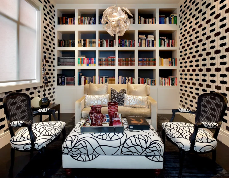library2_2715nlakewood.jpg