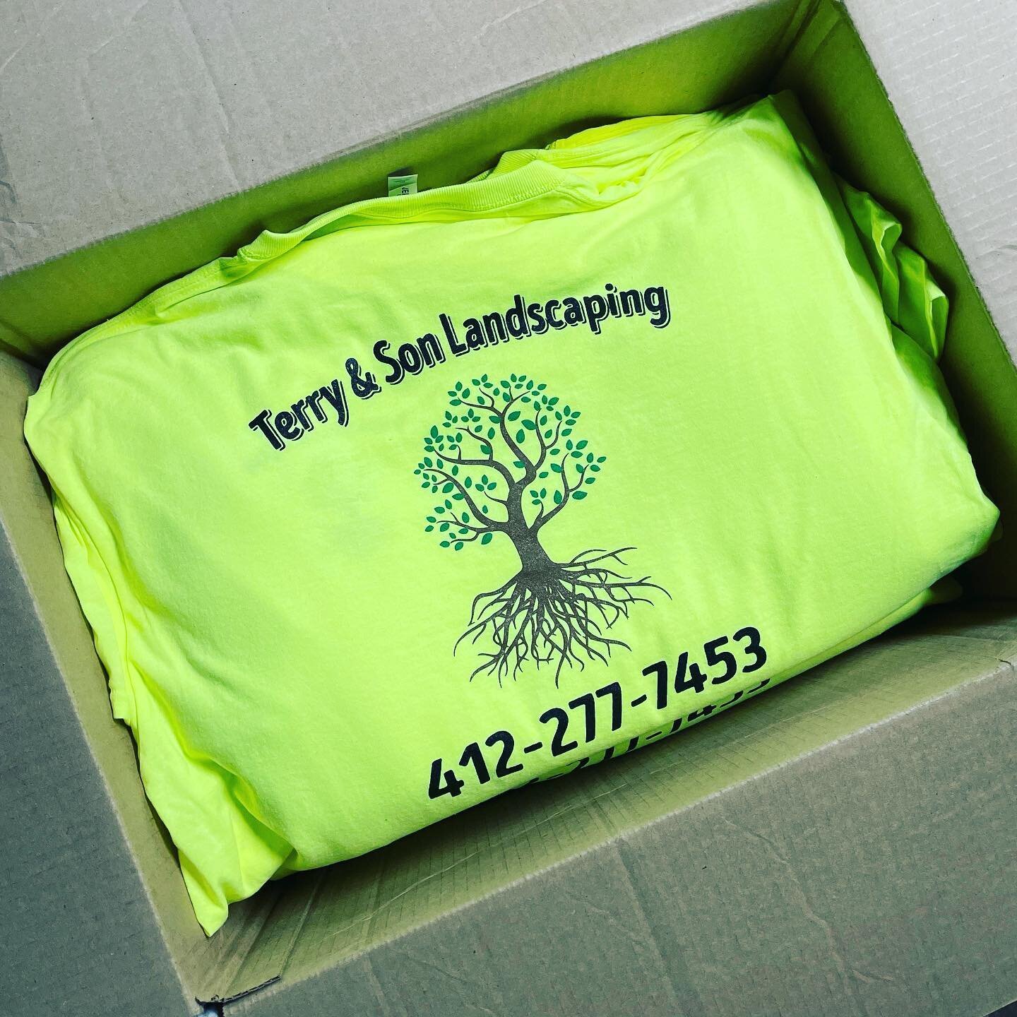 Haven&rsquo;t posted in a while. We&rsquo;ve been busy! Contact us for a quote today. 

#screenprinting #pittsburgh #customshirts #landscape #shirts #benchmarkshirts #instagram
