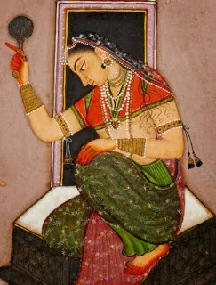 Notice solid henna on hands and feet.
