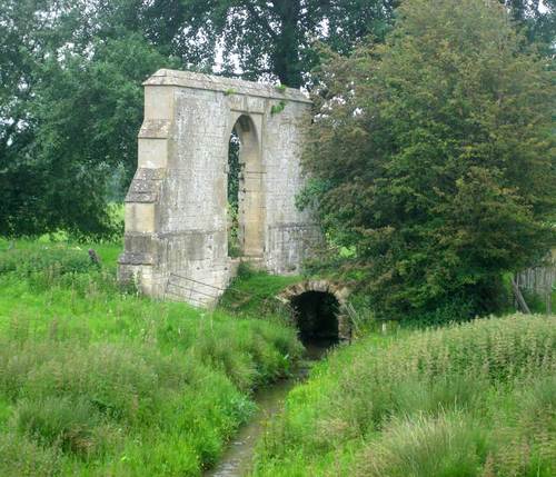 The "old ruined gateway" present day