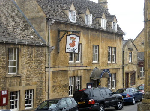 The Noel Arms Hotel | Chipping Campden