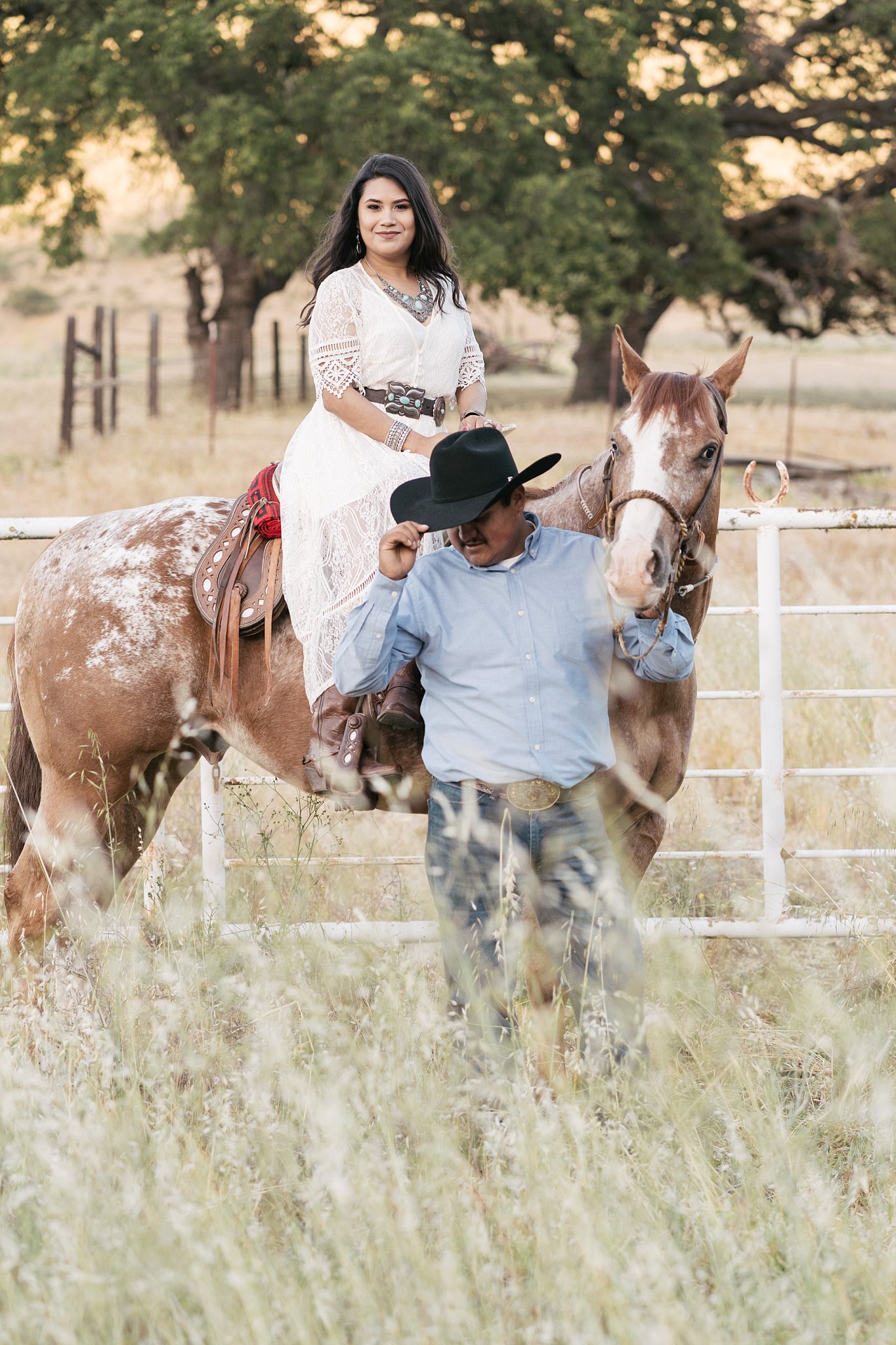 monterey-wedding-photographer-sam-chuyita-engagement-session_0005.jpg