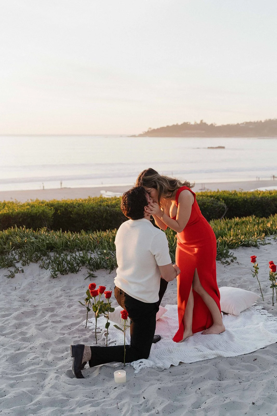 carmel_beach_proposal_drew_zavala_photo_rr-49.jpg