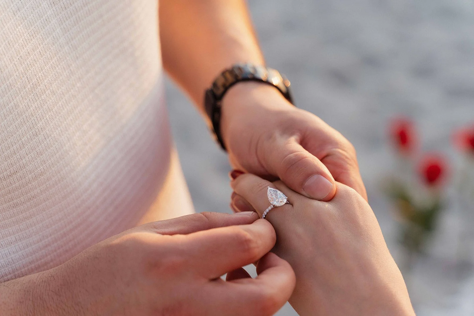 carmel_beach_proposal_drew_zavala_photo_rr-58.jpg