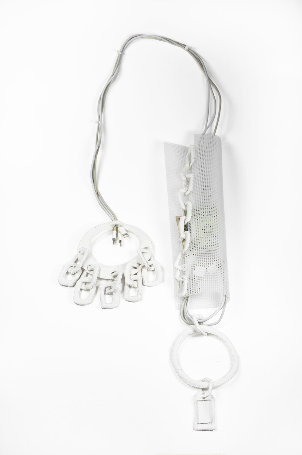 Keyring Without Key (Necklace)