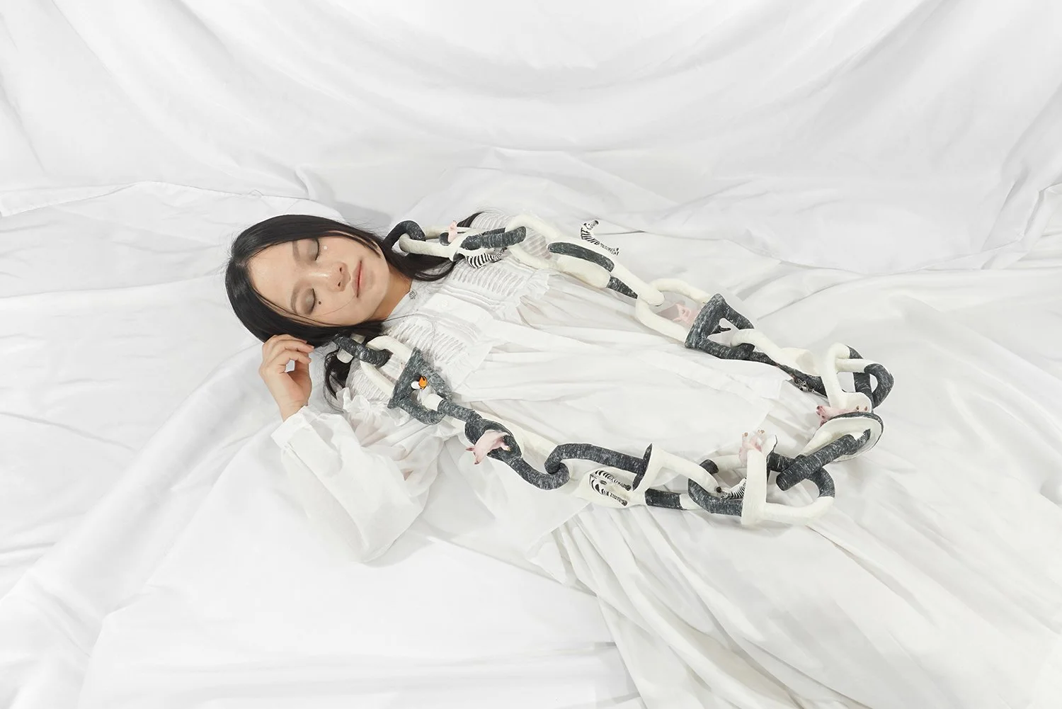 Wu_Dongyi_Access to unknown worlds7_model.jpg