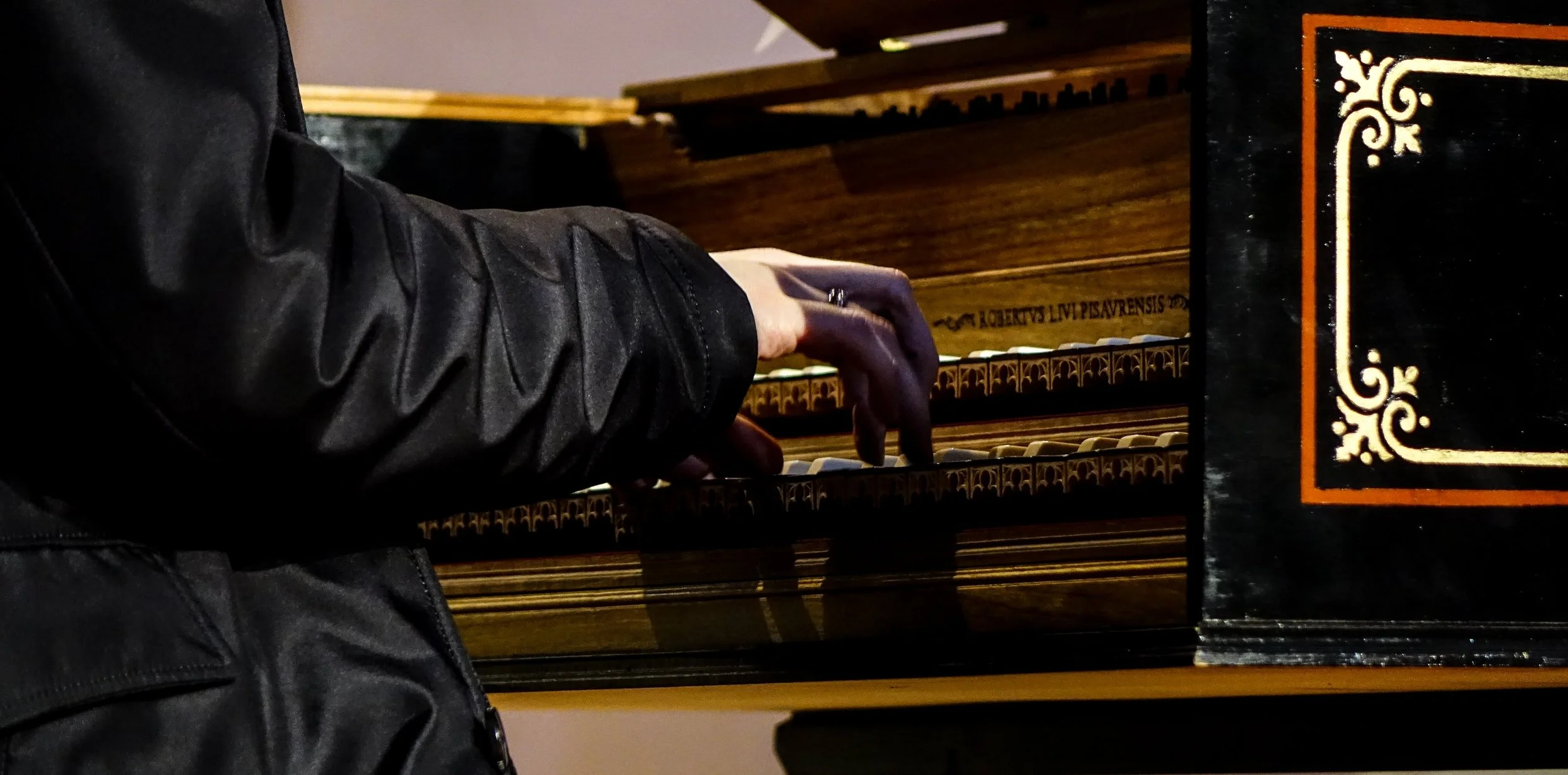 Photo: Mario Della Fornace . | Harpsichord: Roberto Livi ,