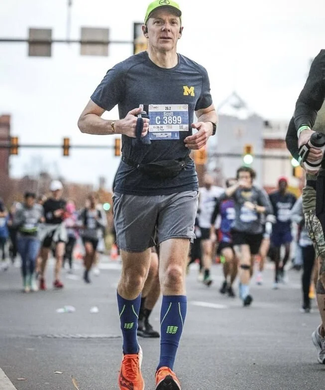 fast_athlete_optimized_150.jpg