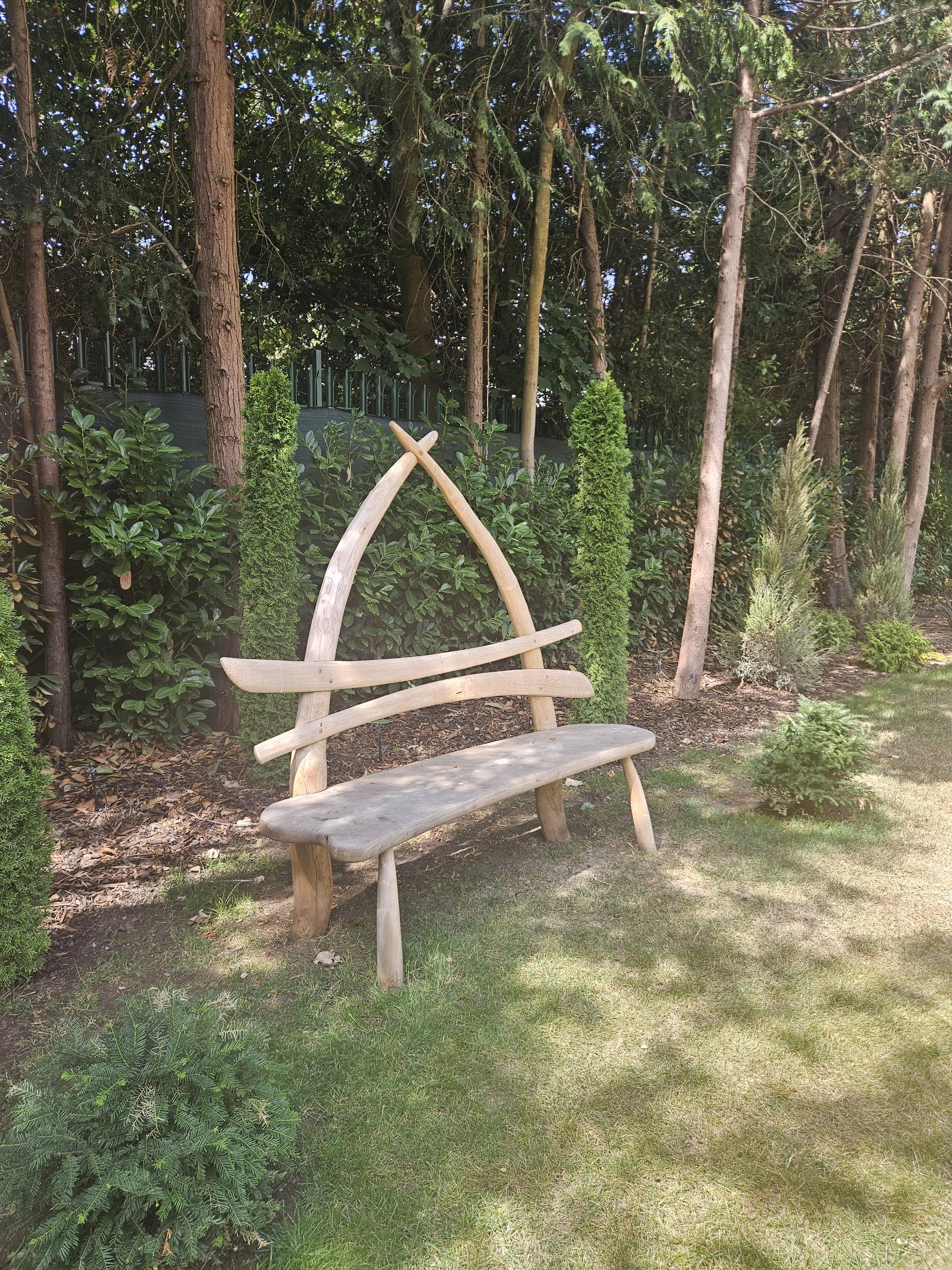 Wishbone Bench