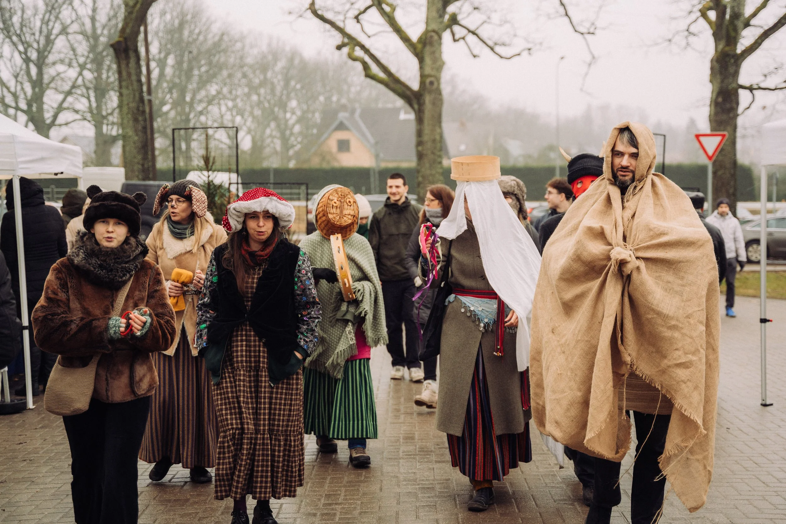 Aizvadītas ziemas saulgriežu svinības un tirdziņš 