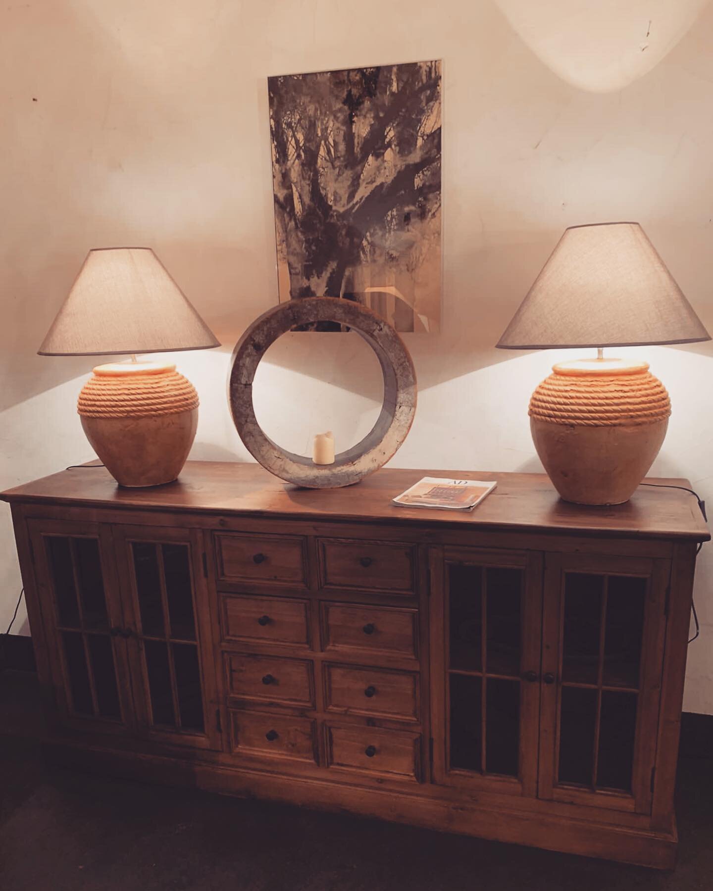 Country style!
 #arredamento #arredocasa #arredamentointerni #interior #design #interiordesign #pezziunici #originali #novita #lampade #mobili #arredi #idee #decori #homedecor #viadipanico6 #rome