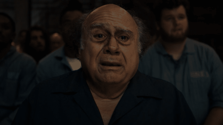 Mac-Finds-His-Pride-Danny-DeVito-750x422.png