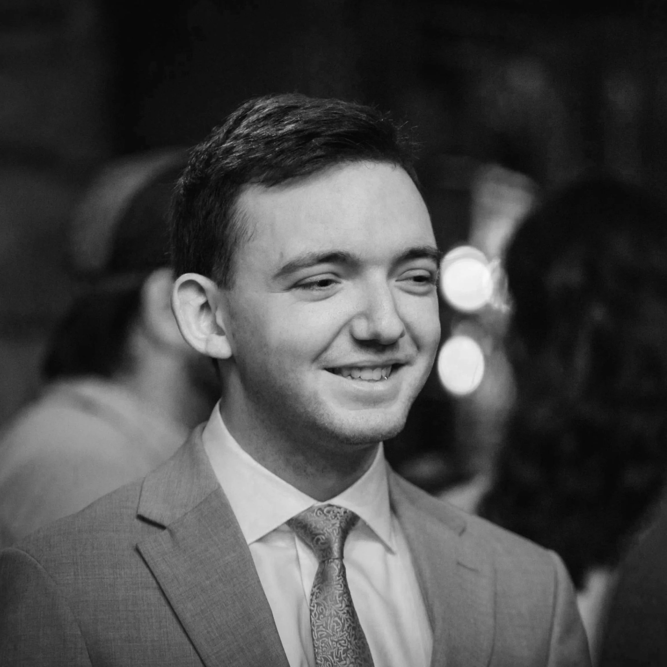   Mitchell Farquharson ARCO  Principal Organist 