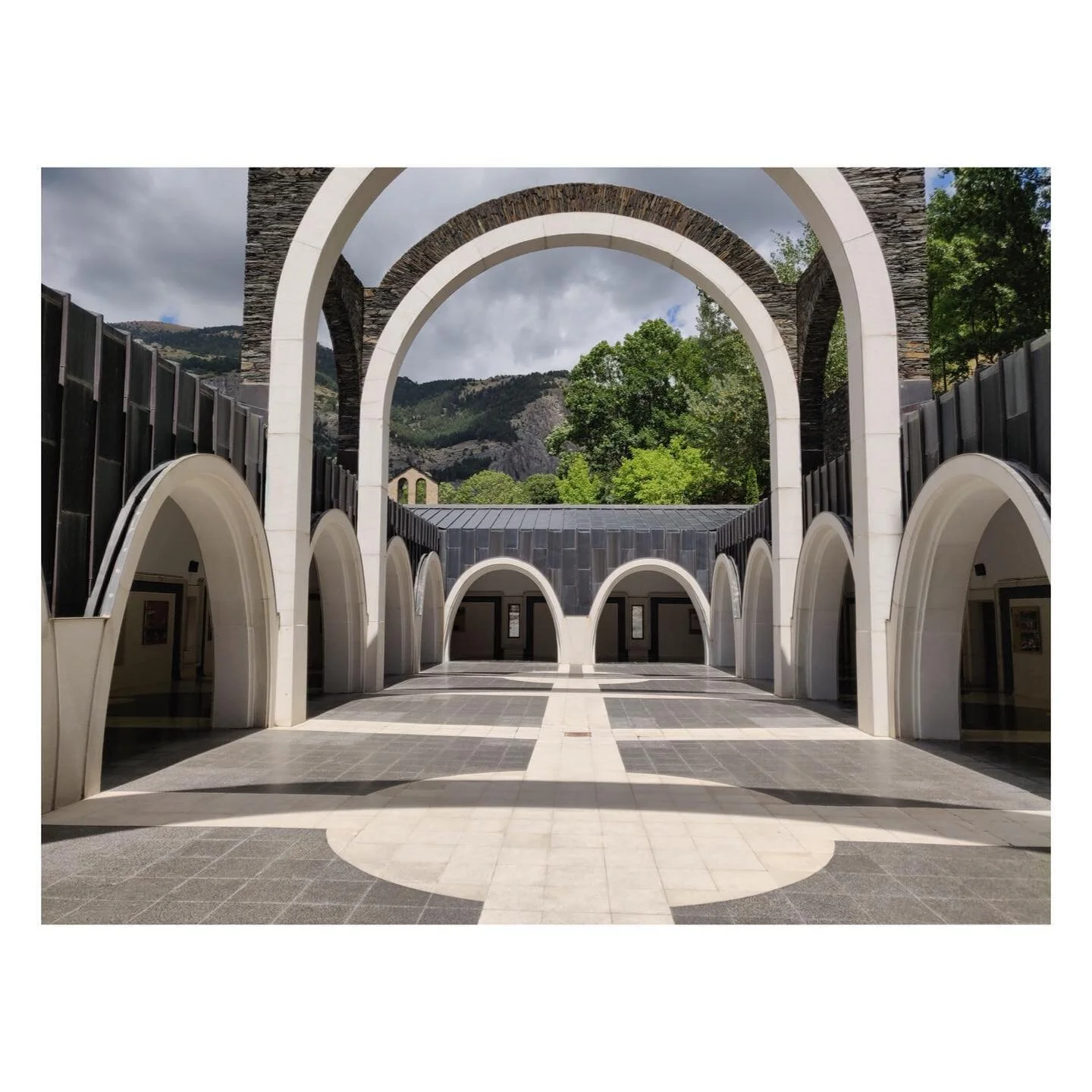 Andorra I: Meritxell Sanctuary

Bofill. 1978. 

#architecture #bofill #ricardobofill #rbta #andorra #travel