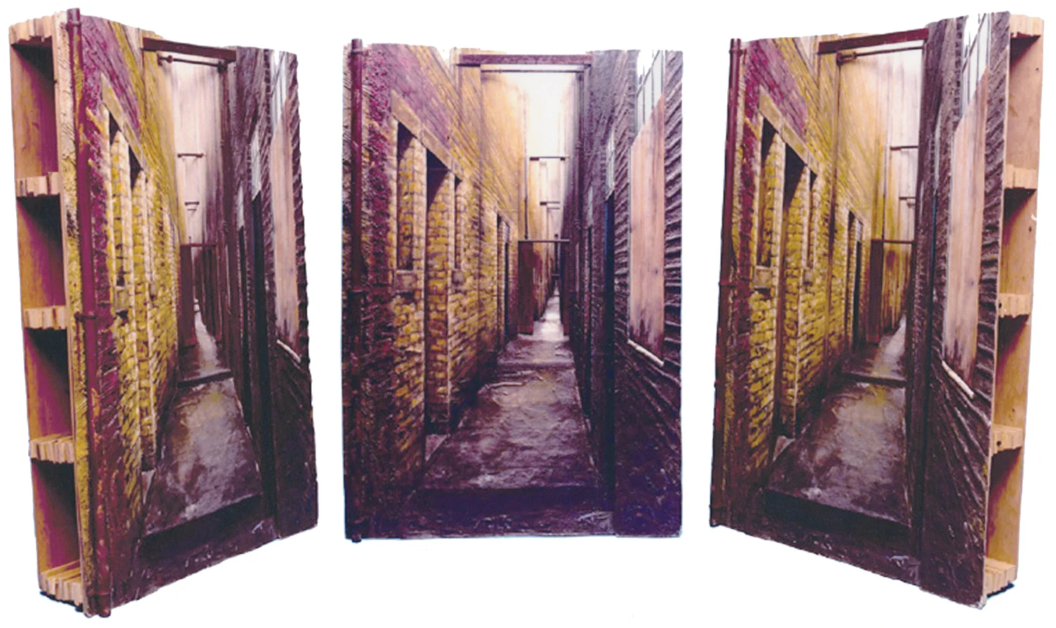 Alleyway (relief construction)