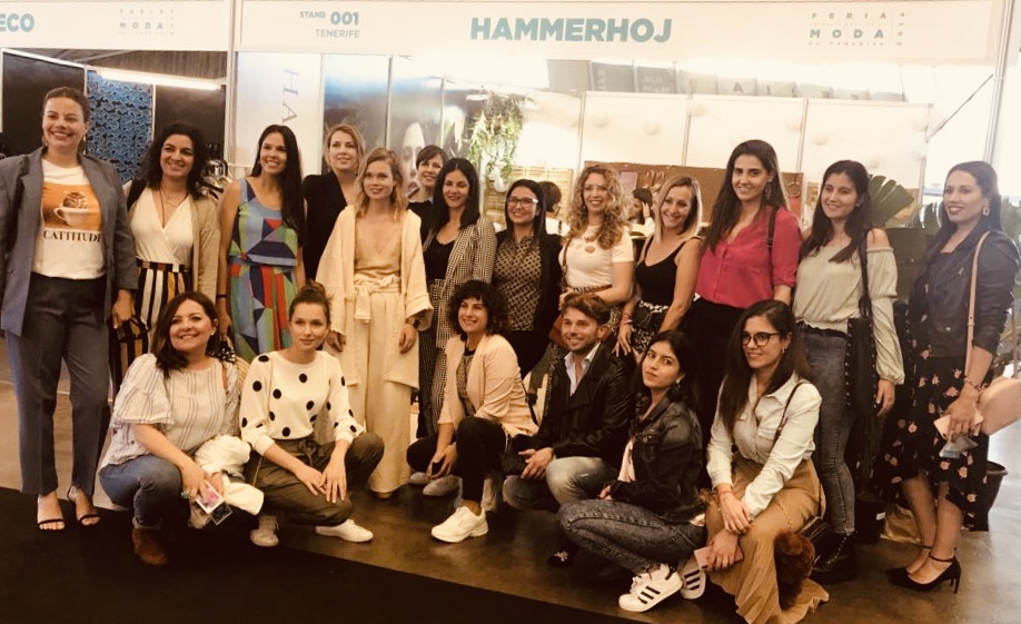 Asistimos a las Ferias de Bodas y Moda. Imprescindible para unWedding Planner es estar a la última y conocer diseñadores famosos.