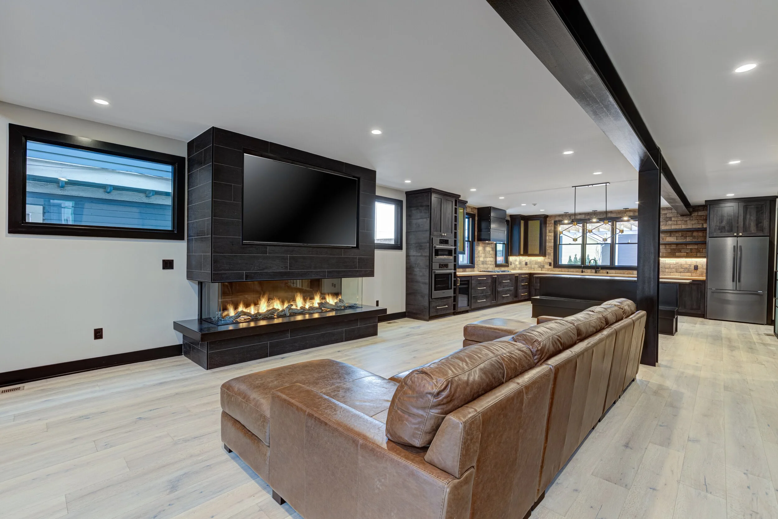 stunning-fireplace-historic-restoration-Chatham-Arch-Indianapolis.jpg