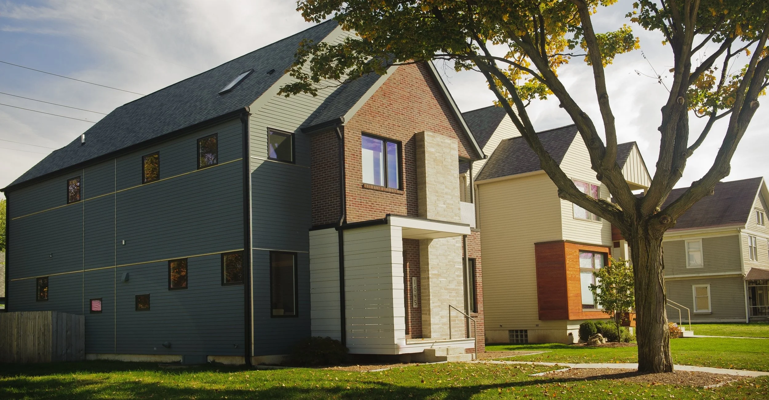 transitional-cottage-brick-metal-Herron-Morton-Indianapolis.jpg
