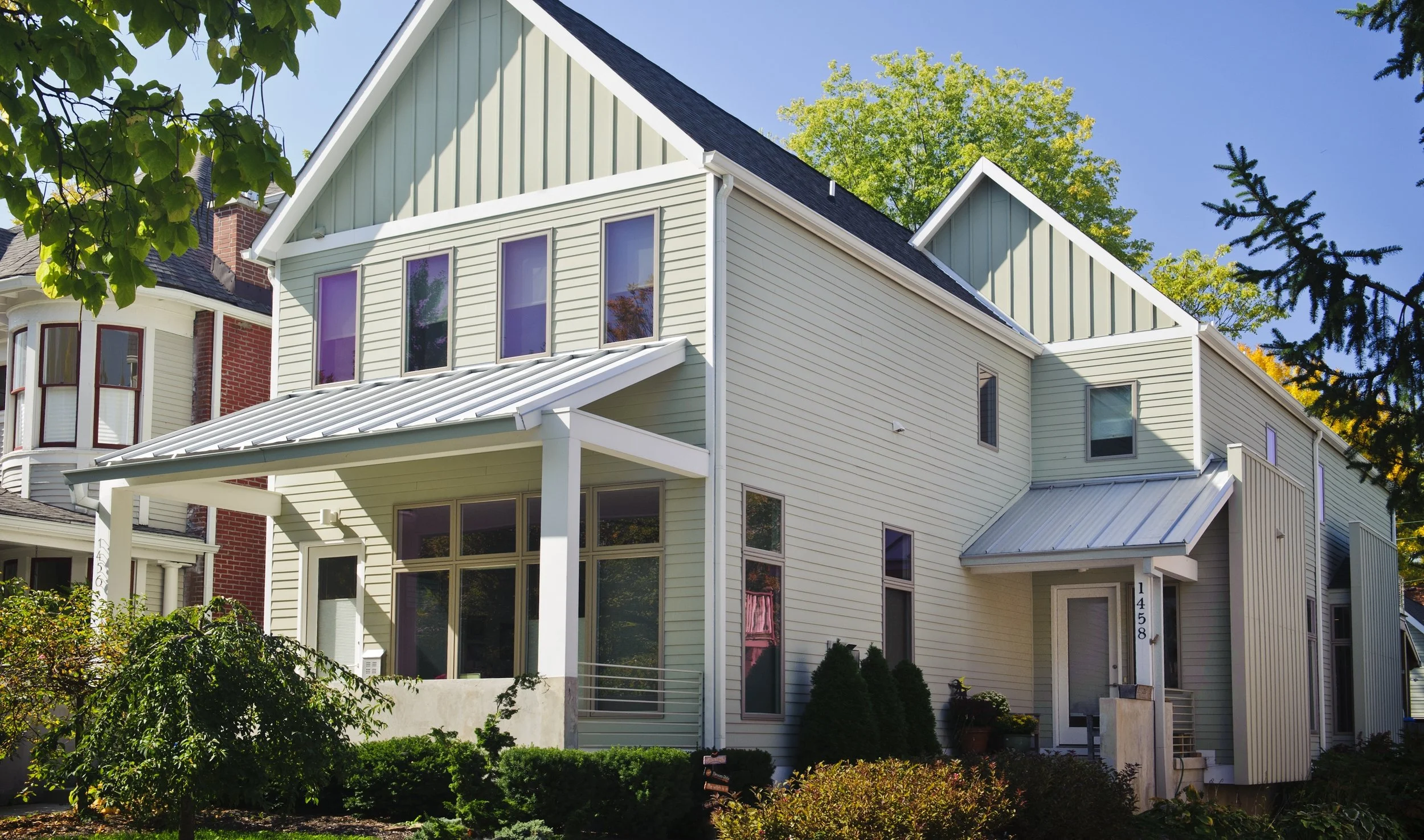 transitional-duplex-yinyang-Old-North-Side-Indianapolis.jpg