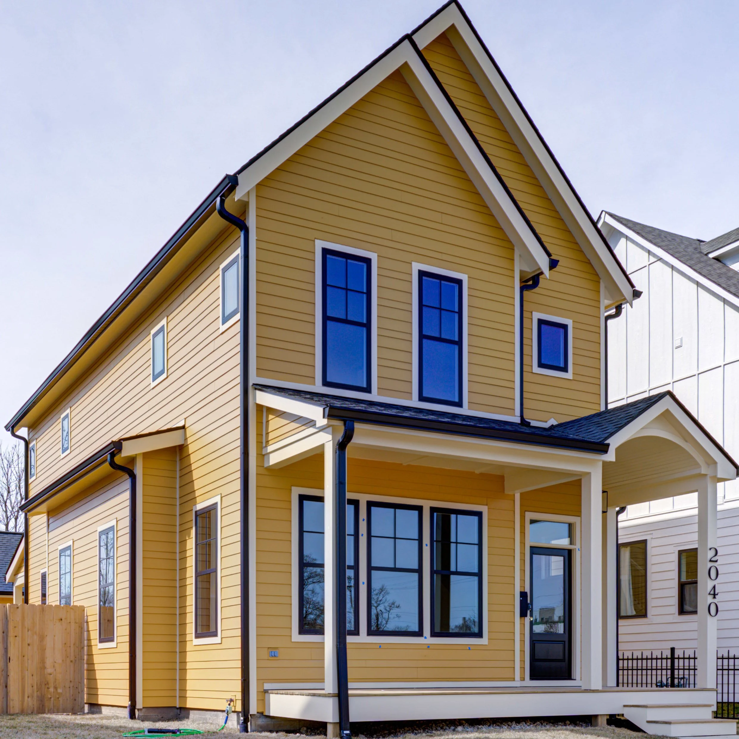 yellow-cottage-new-home-construction-Monon16-Indianapolis-2.jpg