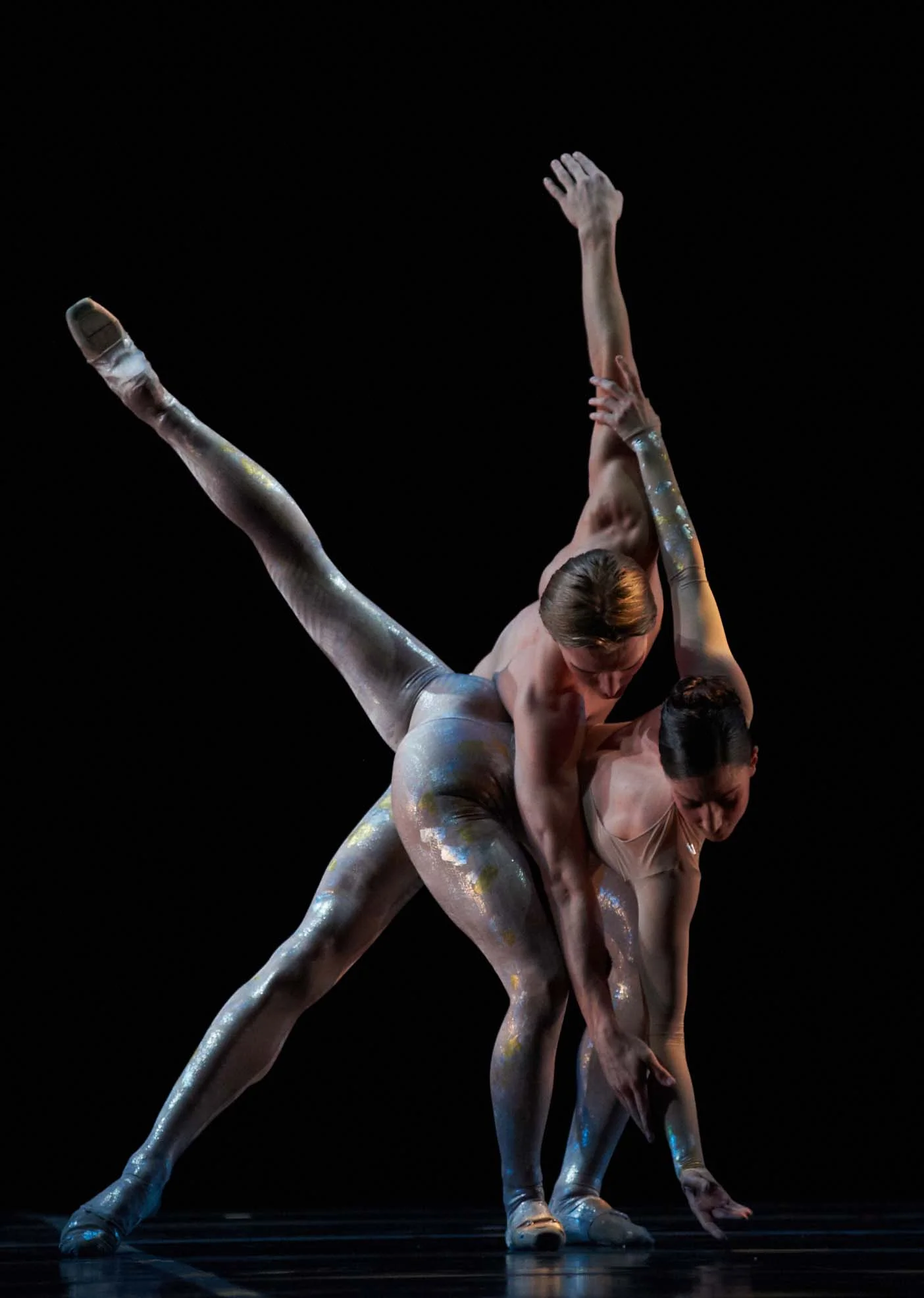 Amanda Green and Tristan Dobrowney in Luminous. Photo by Bruce Monk