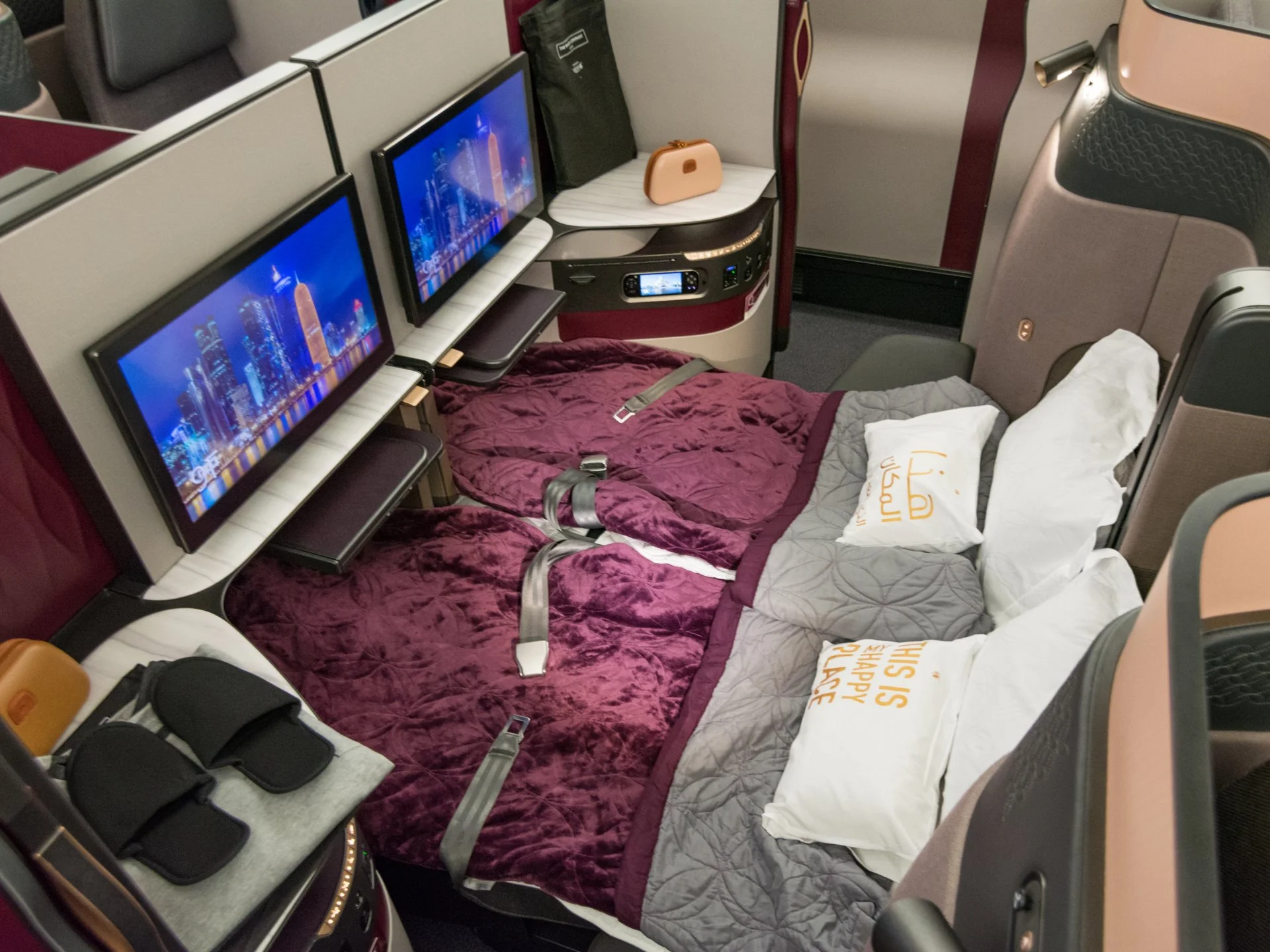 Qatar Airways 777-300ER Business Class, January 18, 2018