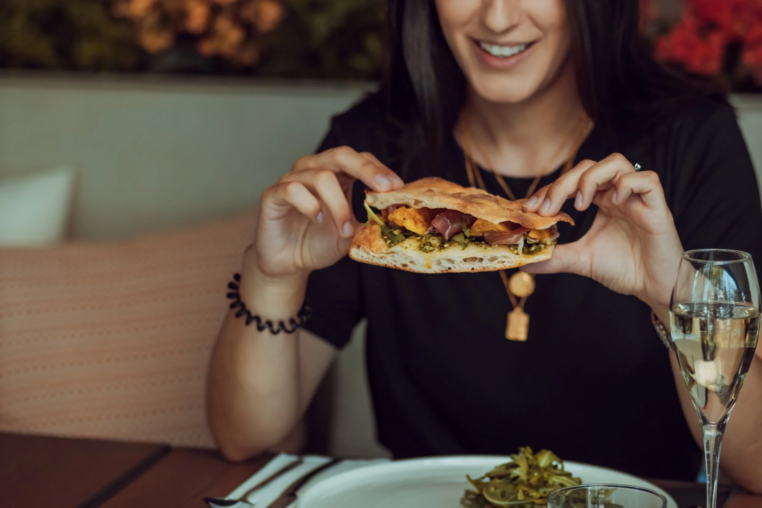The Pleasure Gap: Handling Food Cravings                                                                                 -