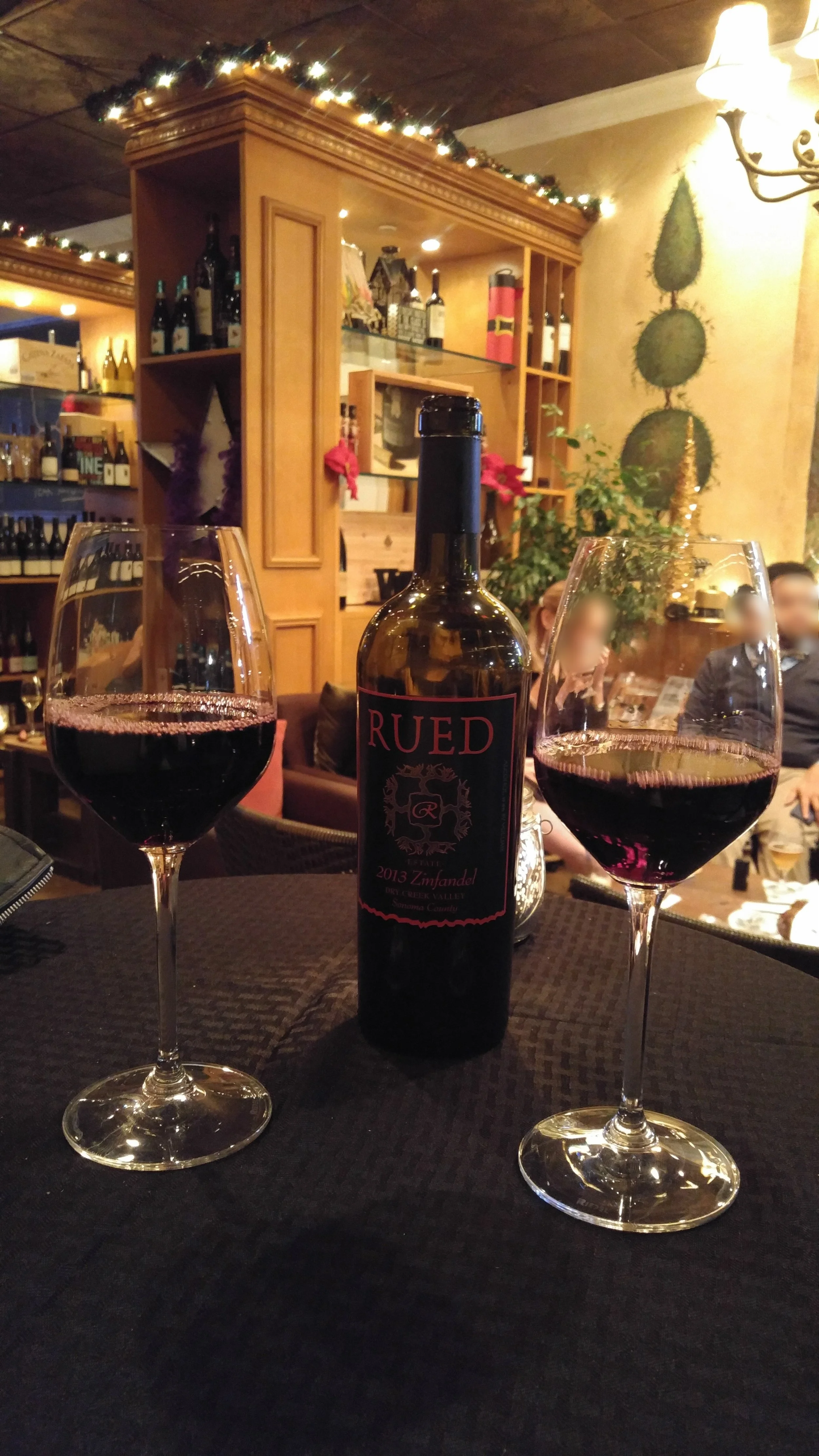 Vintage Vino