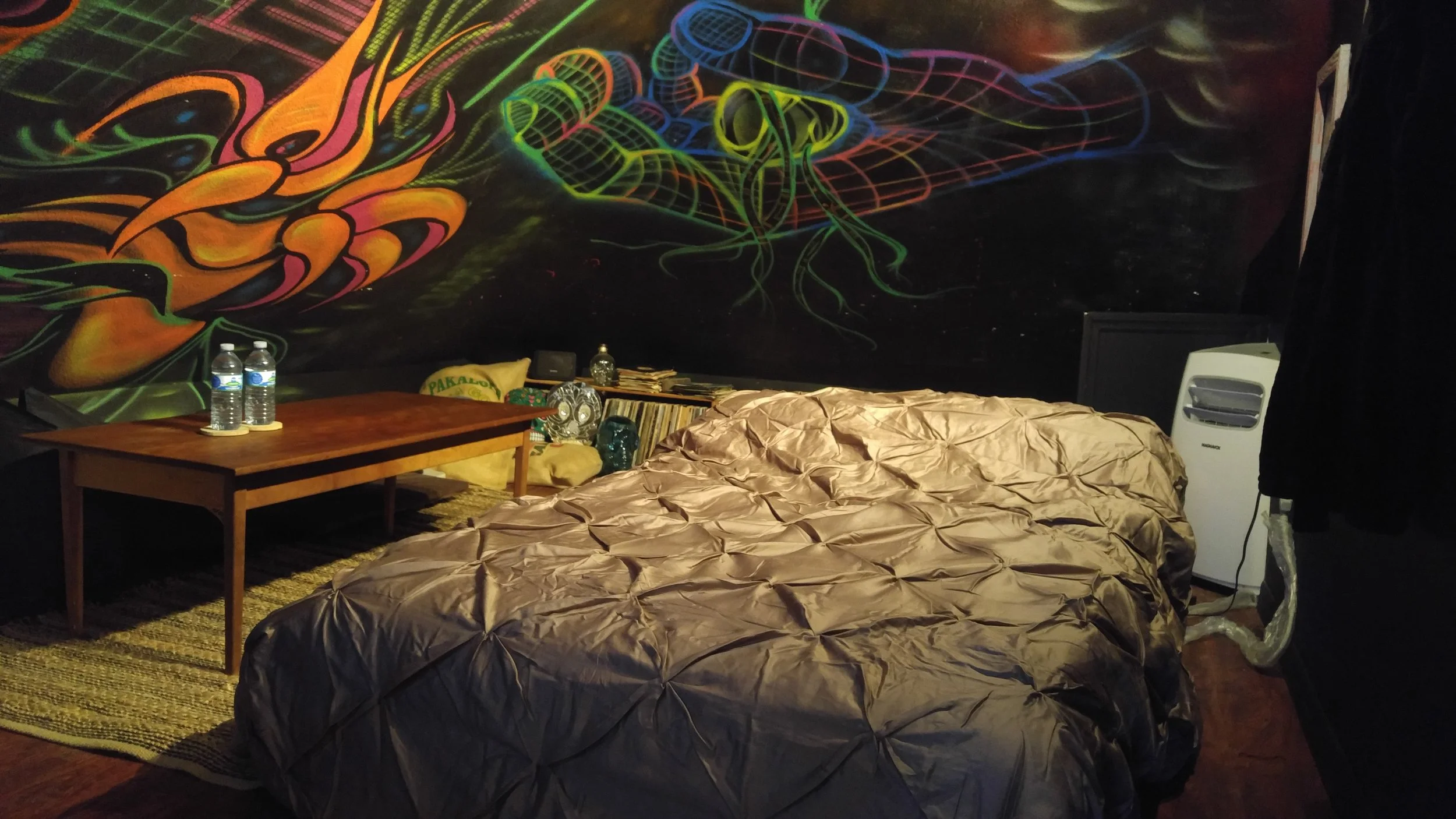 Crash Pad Lounge