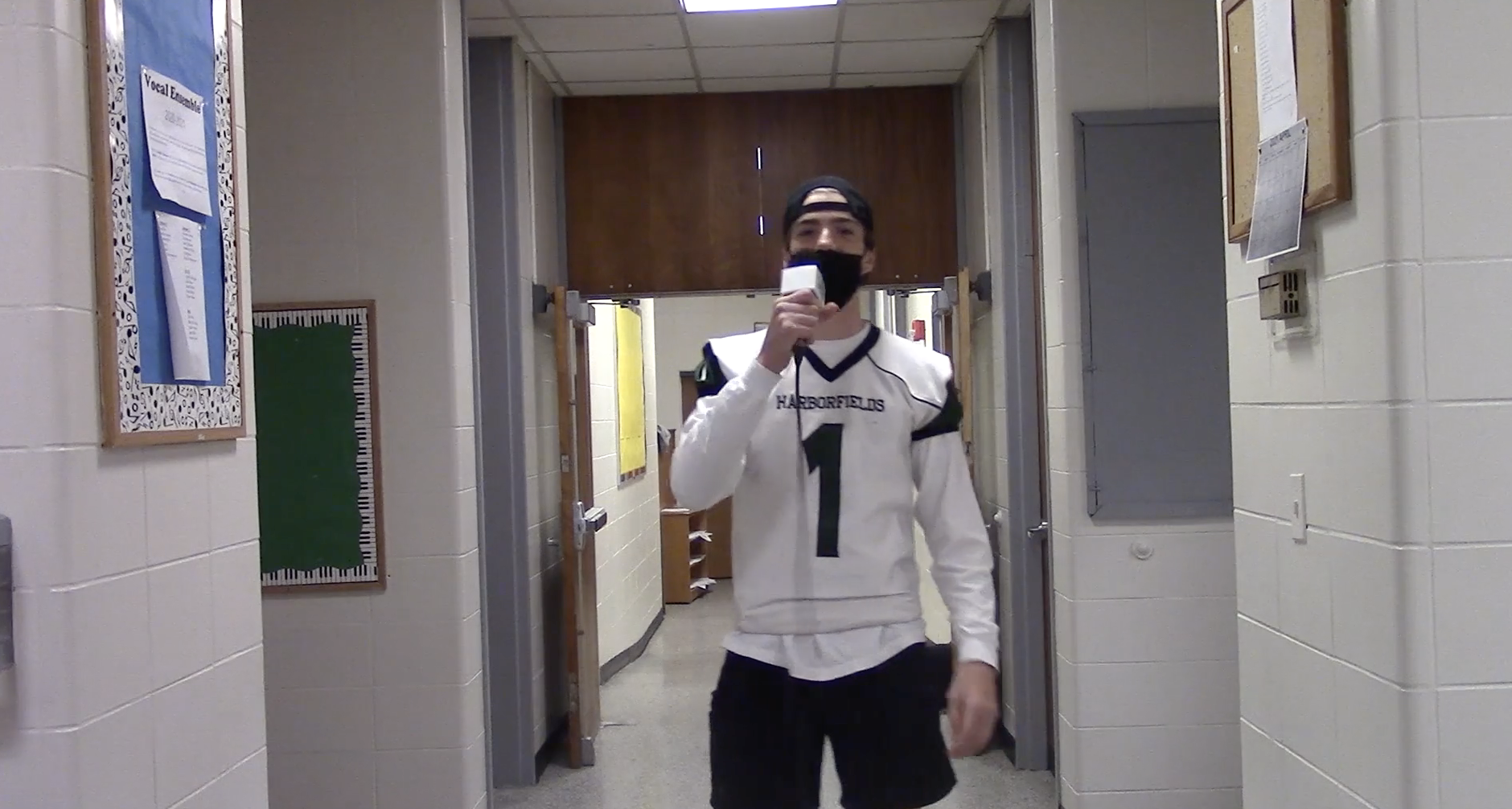 HF Welcomes Back Sophomores