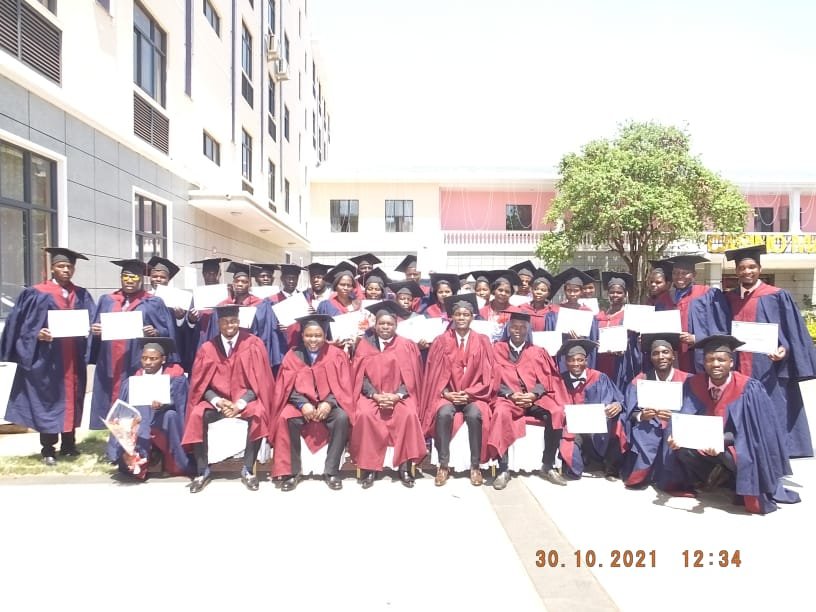 GRADUATION PHOTO I.jpg