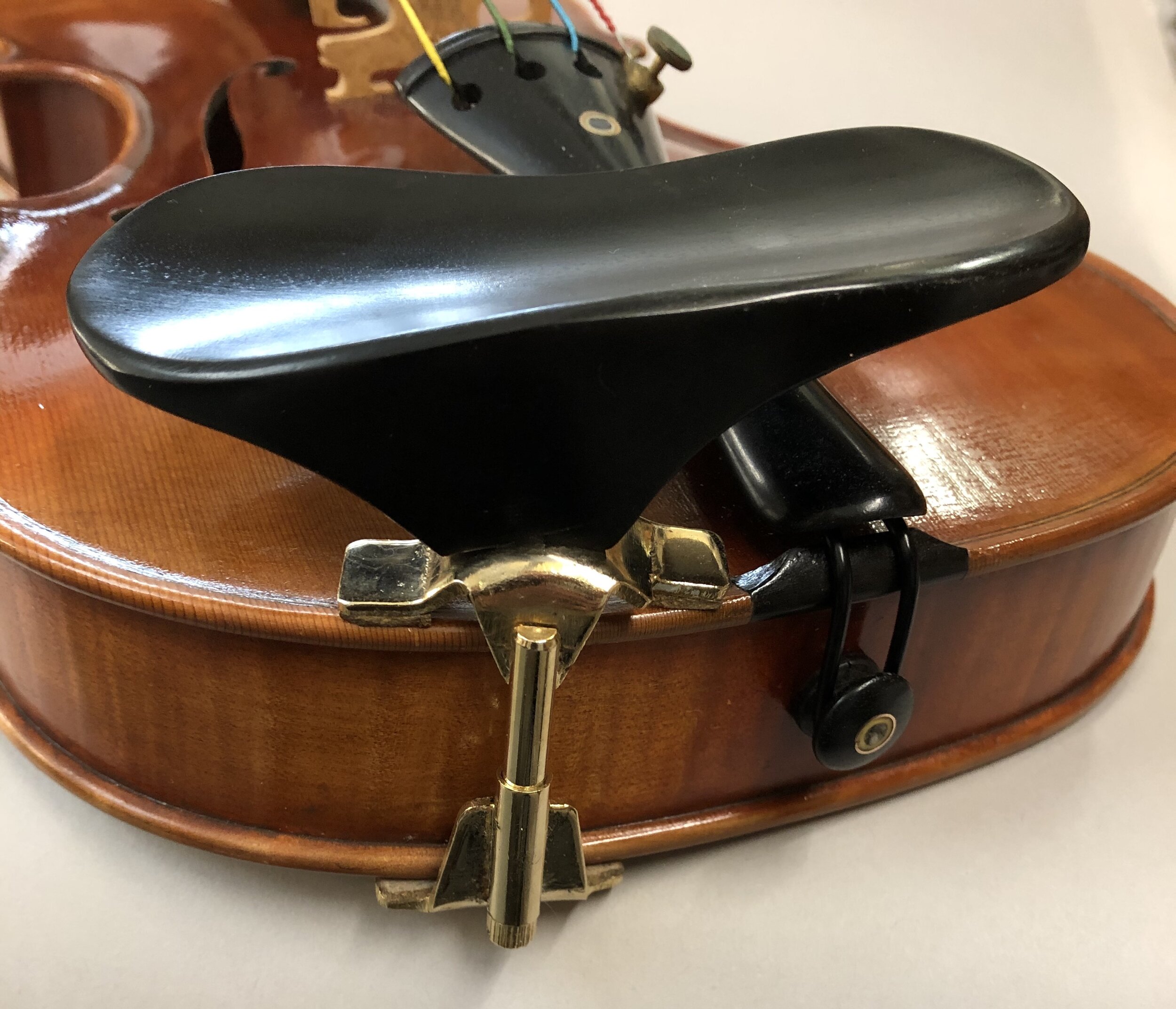 Adj Pitch Chinrest.jpeg