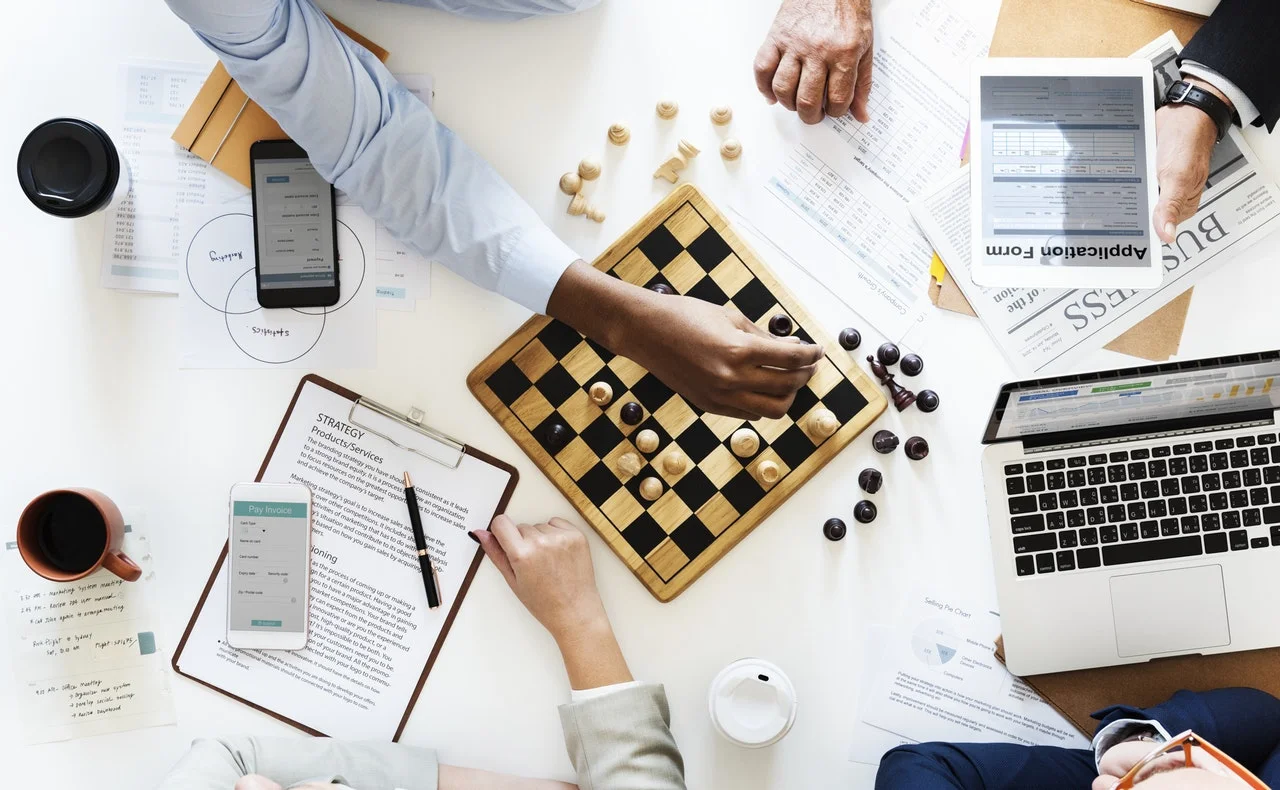 Niche Strategy: Secrets of 6 Successful Upstarts