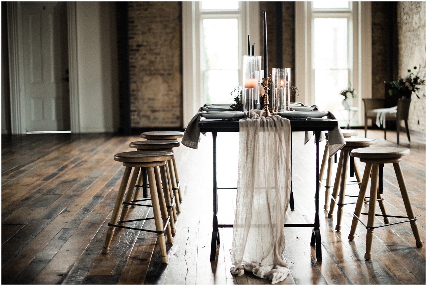 Aimee Thomas _Midwest Ohio Photographer_Modern Wedding Styled Shoot Nashville Tennessee_The Cordelle_0032.jpg