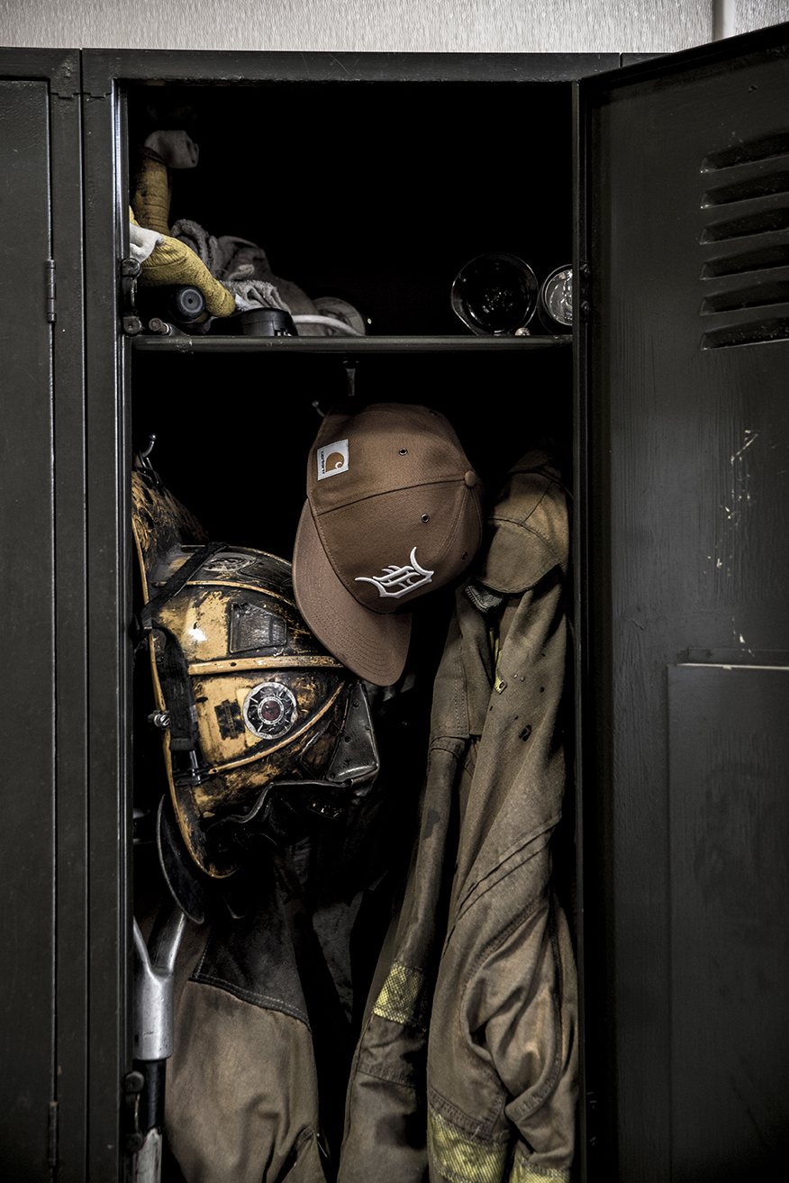 DaveMassenberg_DetroitFireman0322 copy.jpg