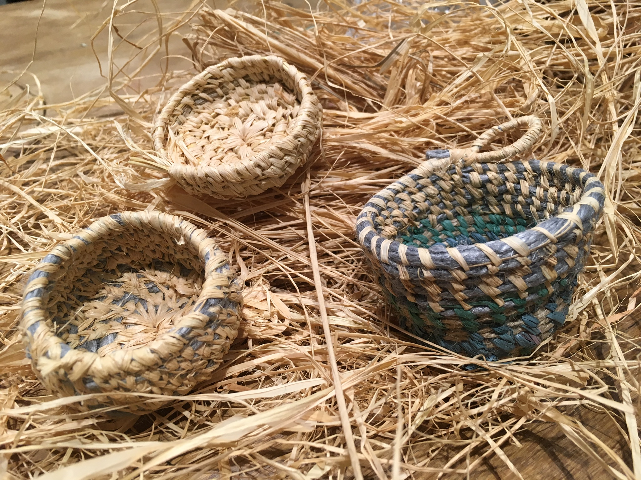 We’ll work with a mixture of foraged and out of season materials to create your weave