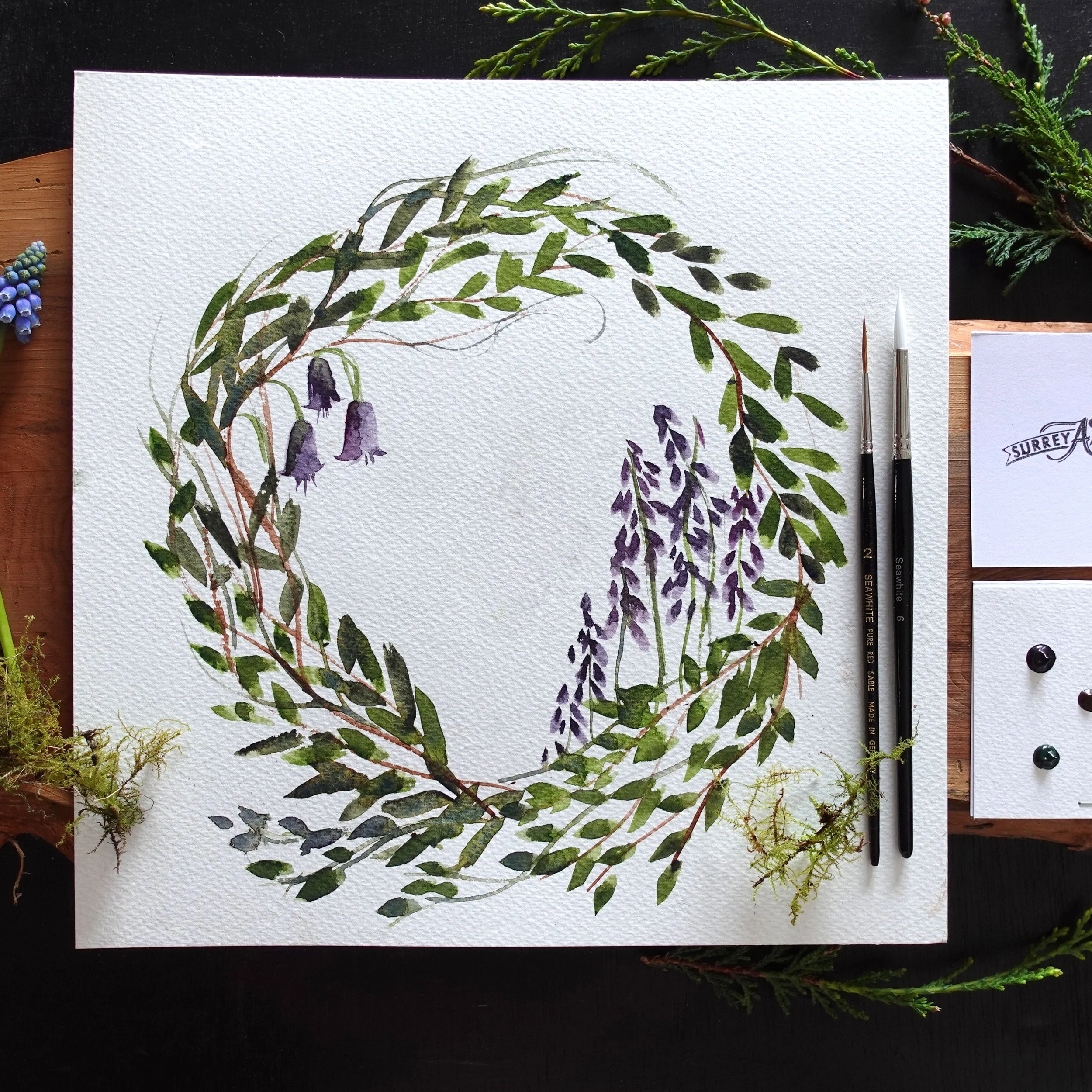 Wreath square no hands.jpg