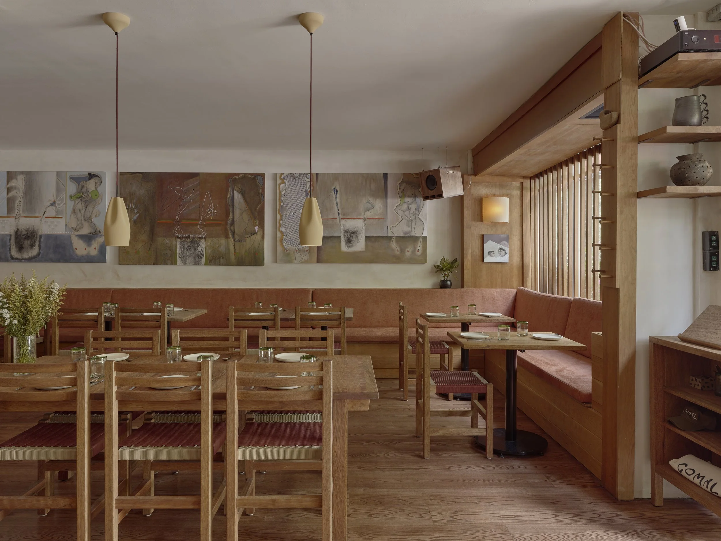 Comal Interior 3 PH Sean Davidson.jpg