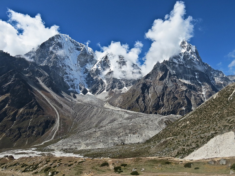 Everest Base Camp 7.jpg