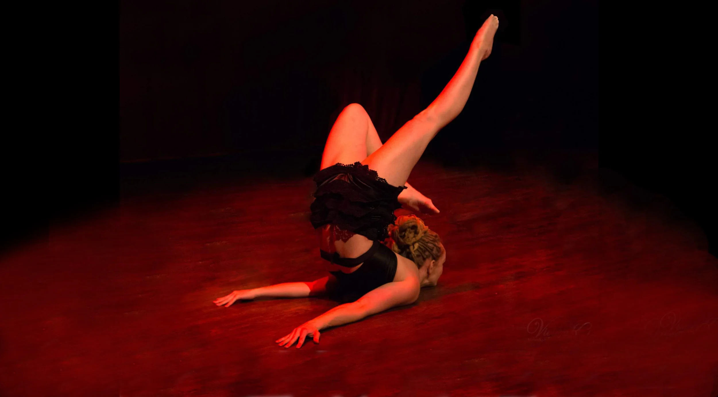 Solo Contortion