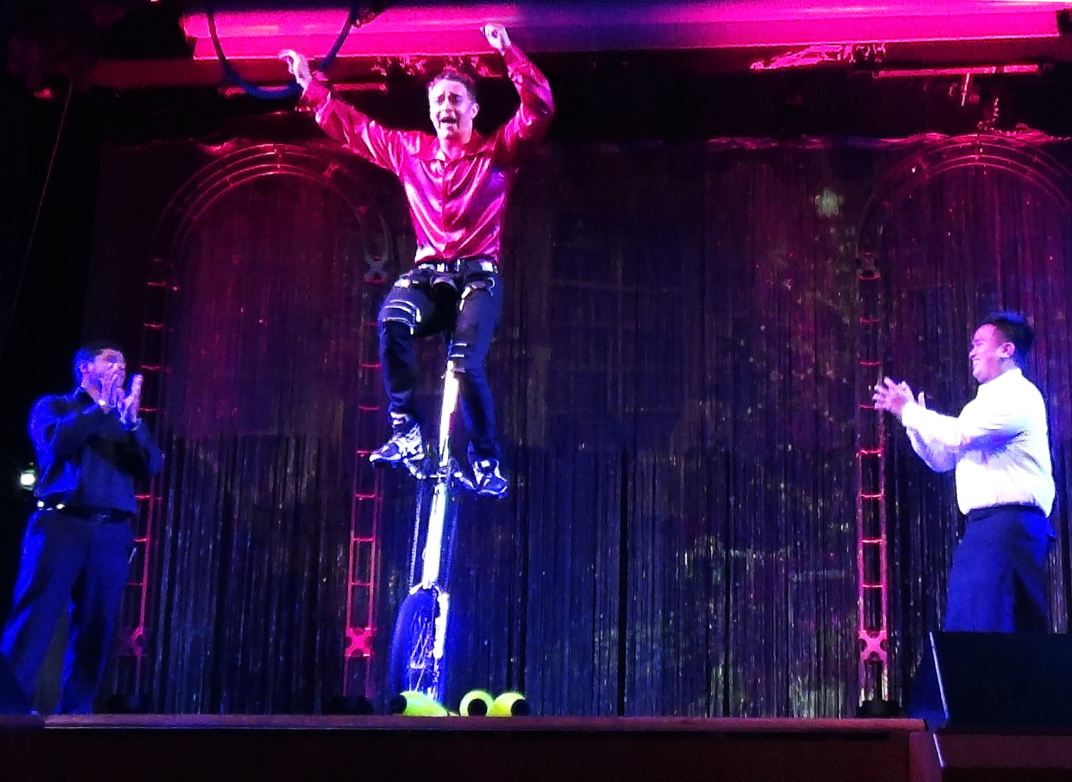 Gravity Theater Show