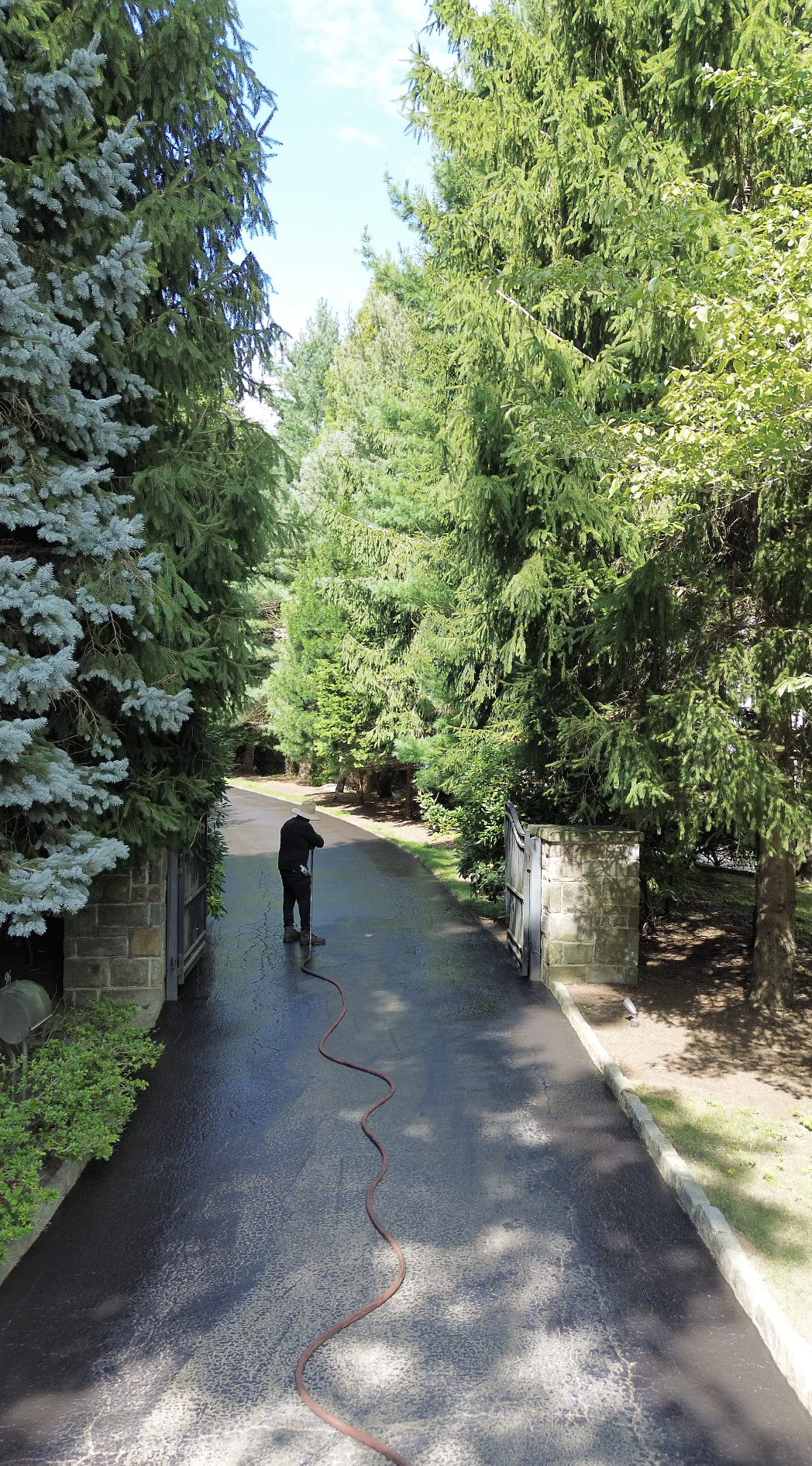 Asphalt driveway installation fairfield.png