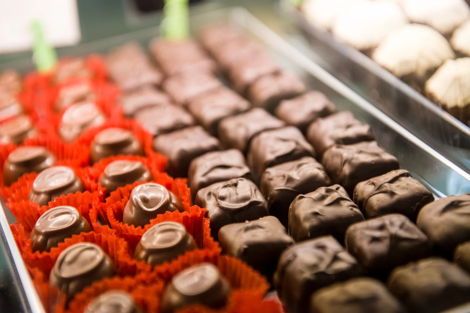 Henry's Sweet Retreat Candy Market, Dessert Bar in Bethesda MD