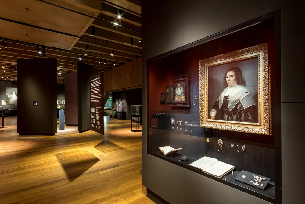 Tentoonstelling Schitterend Verlangen, MAS Antwerpen