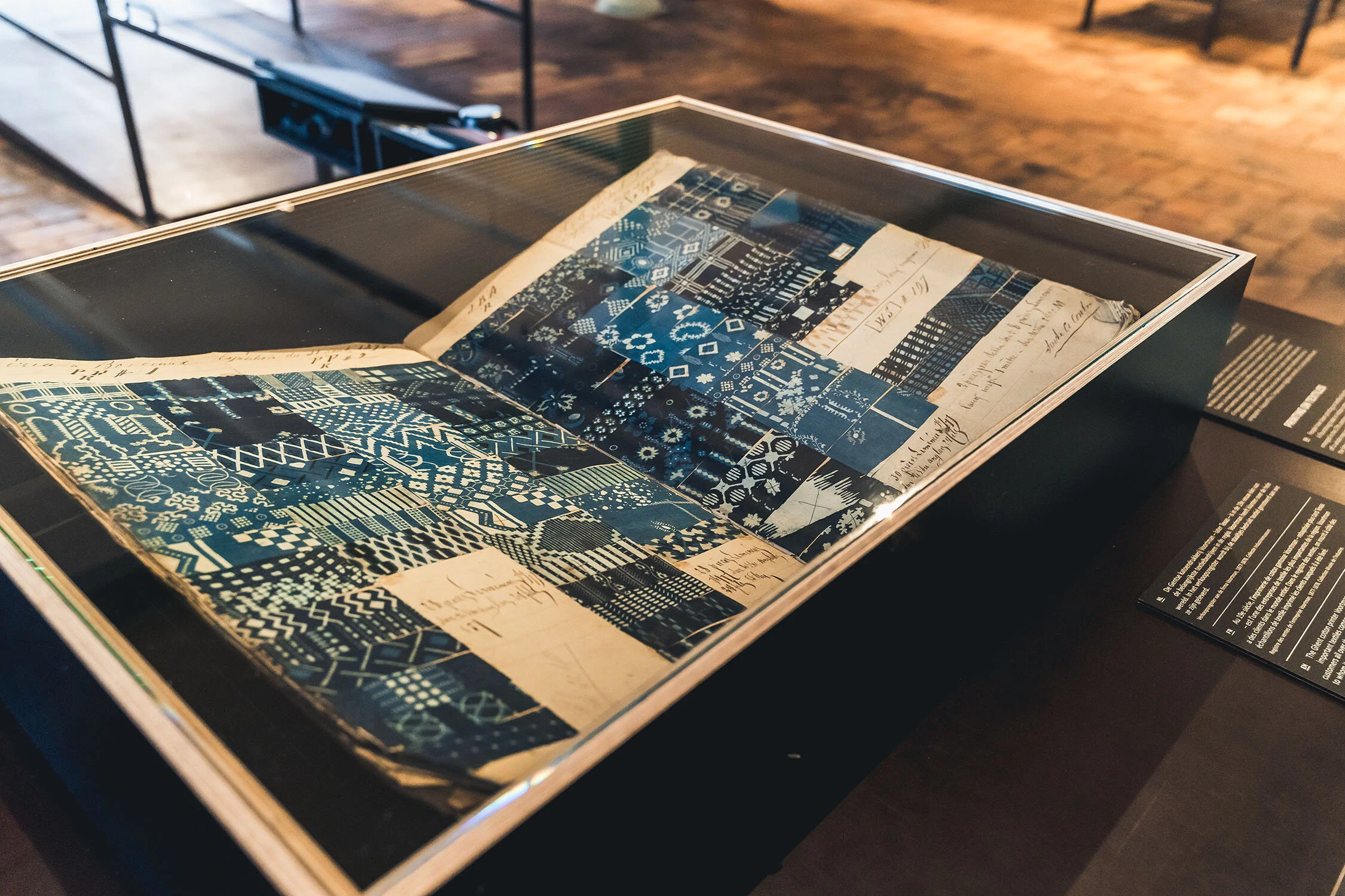 20201202_AV_Textielafdeling details (c) Corlazzzoli (54).jpg